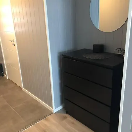 Modern Penthouse With Amazing View! 公寓