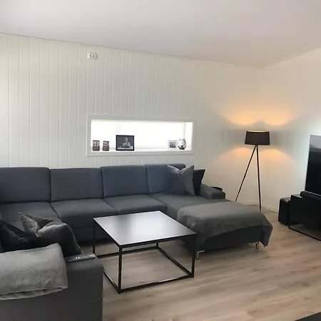Modern Penthouse With Amazing View! * Liland (Lofoten)